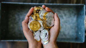 How to Earn 156% ROI a Month from Crypto Trading